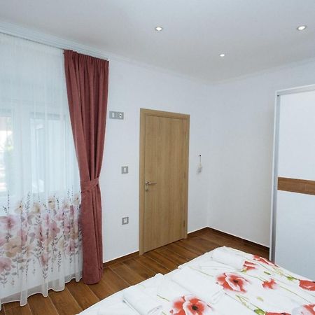 Apartmani Mikic Palic Ngoại thất bức ảnh