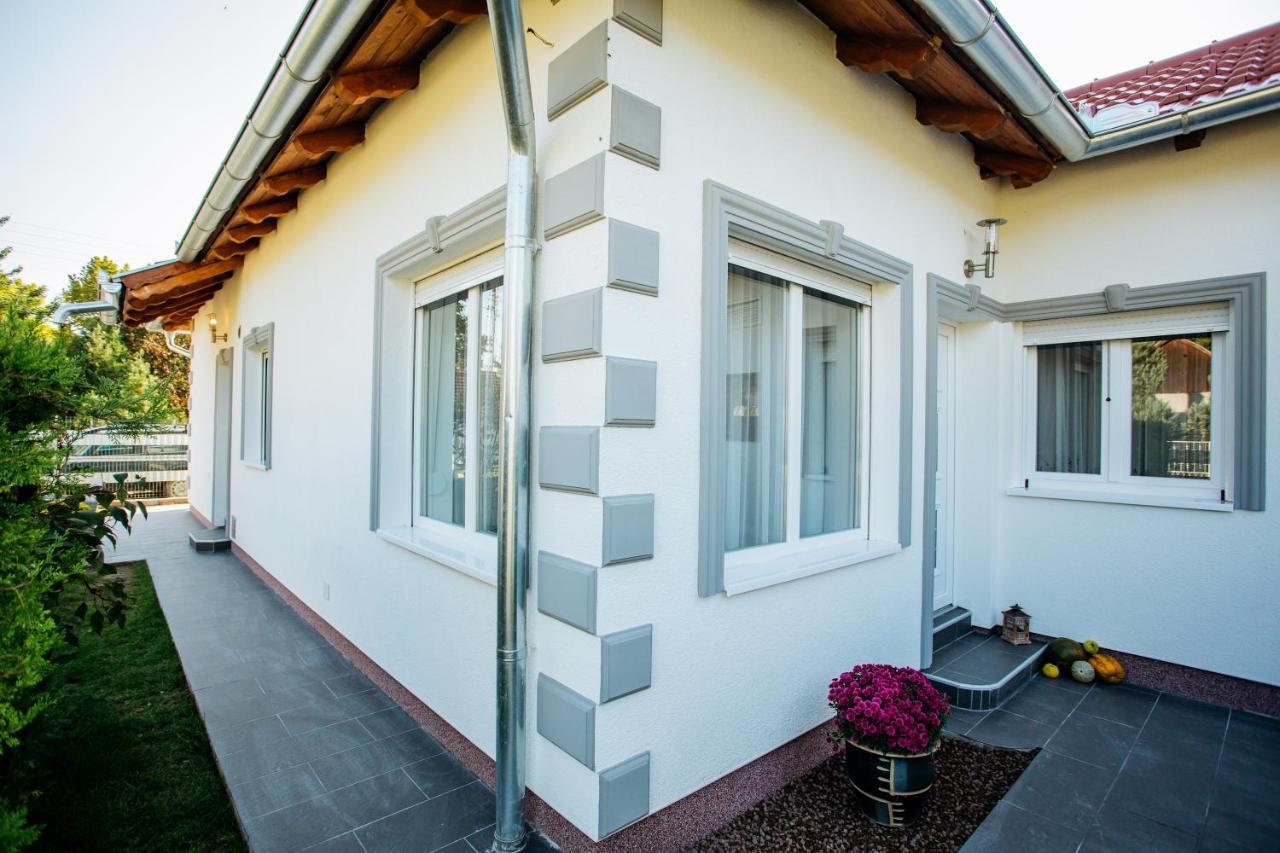 Apartmani Mikic Palic Ngoại thất bức ảnh